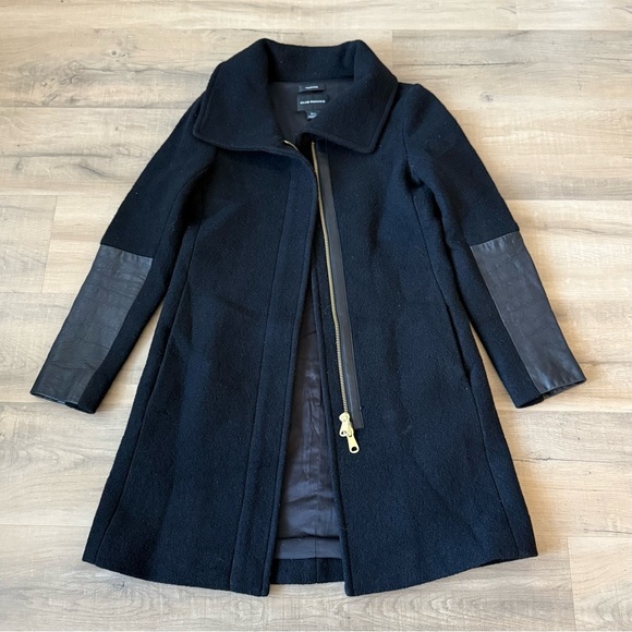 Club Monaco black Italian wool coat with leather sleeves - XS - Picture 4 of 8